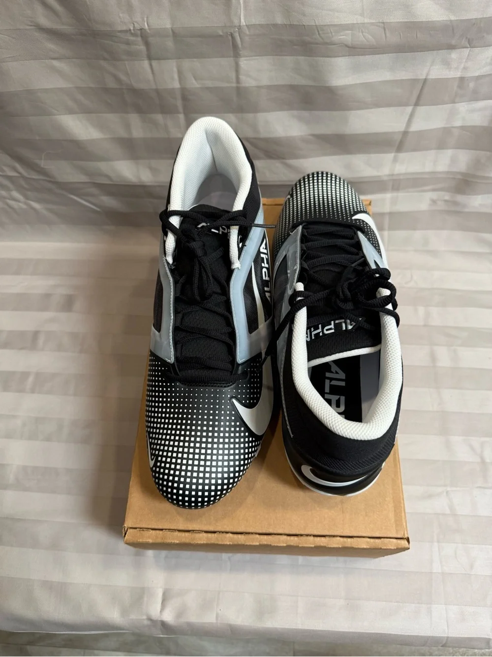 Nike Alpha Menace 4 Pro Football Cleats Black/White Men’s US 16